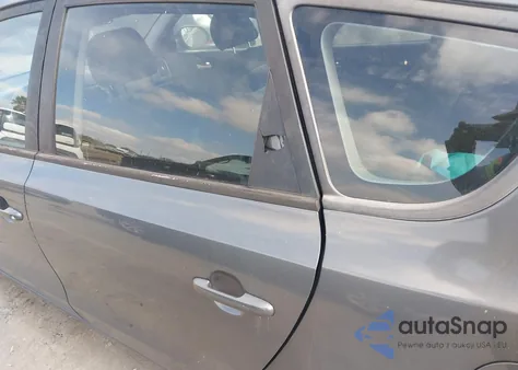 2009 Hyundai Elantra Touring z USA, uszkodzony, nr VIN KMHDC86E89U032061